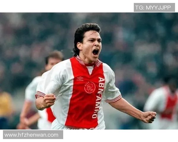 单眼皮足球明星盘点 哪些球员凭借独特外貌在球场外也备受关注